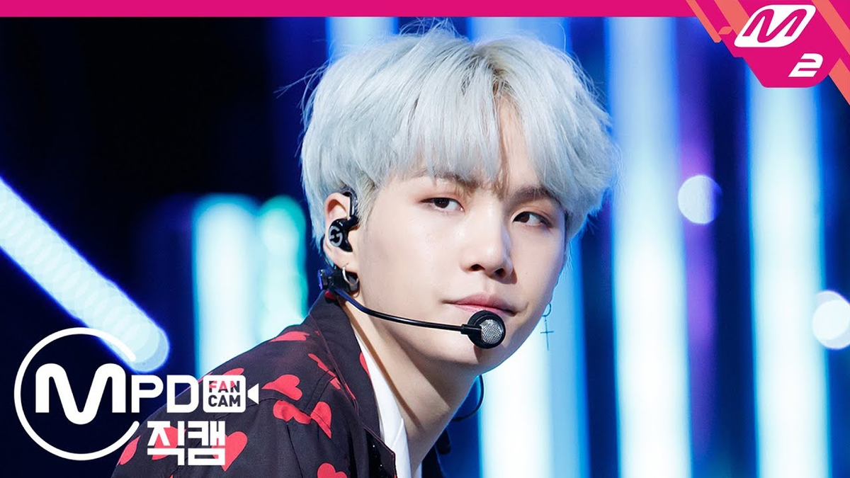 suga_hyoni's tweet photo. 슈가 엠피디 직캠 얼빡 썸네일 모아모아 ♥ https://t.co/NIP2dj4IRY