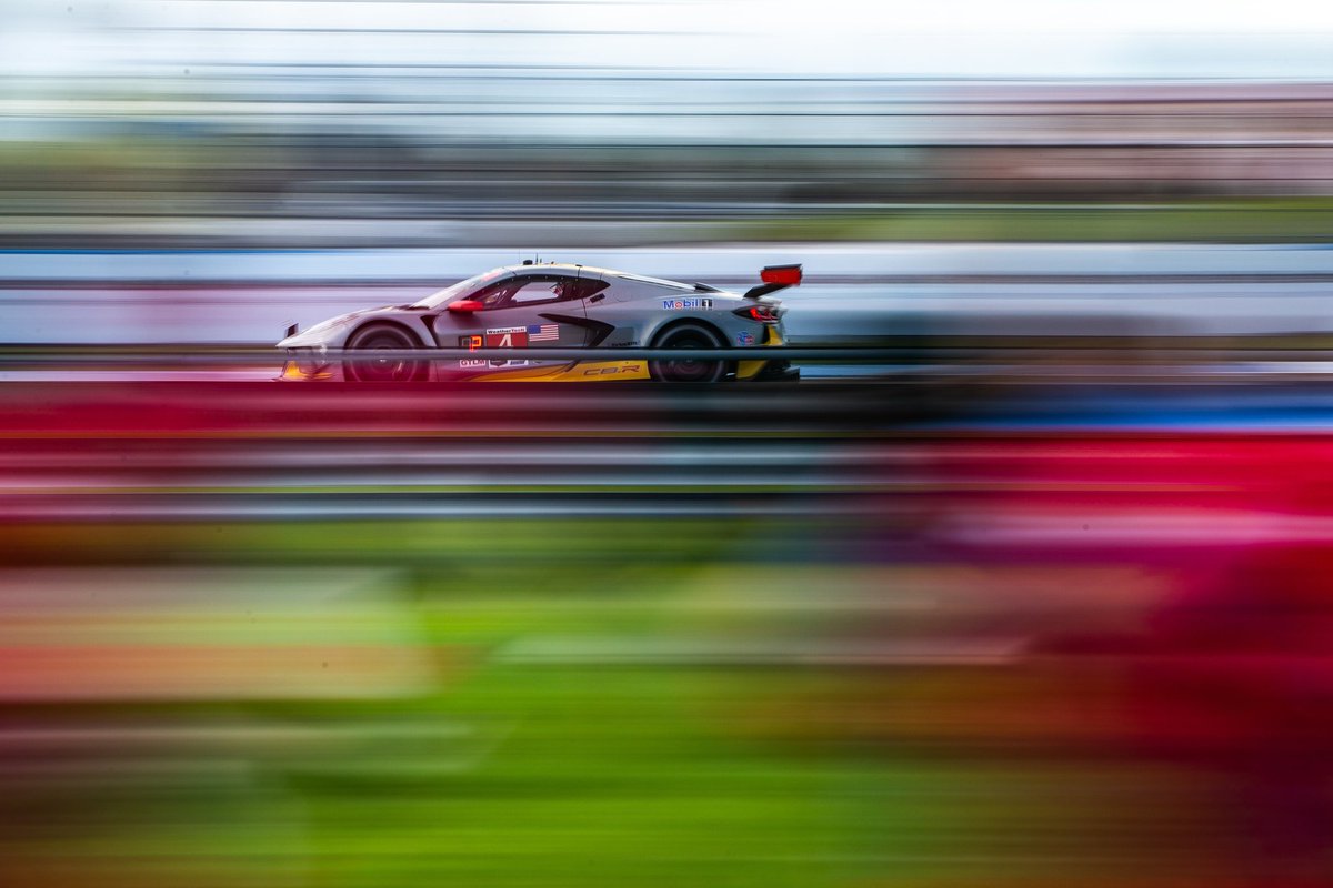 TommyMilner's tweet photo. P1! And a 1-2 for @CorvetteRacing at the #CadillacGP at Sebring Intl Raceway. Great effort from @olivergavin and the #4 Corvette crew to win the race on pit lane and make my job easy! A great day for @TeamChevy yesterday. #Corvette https://t.co/T0Z4BEZUyr