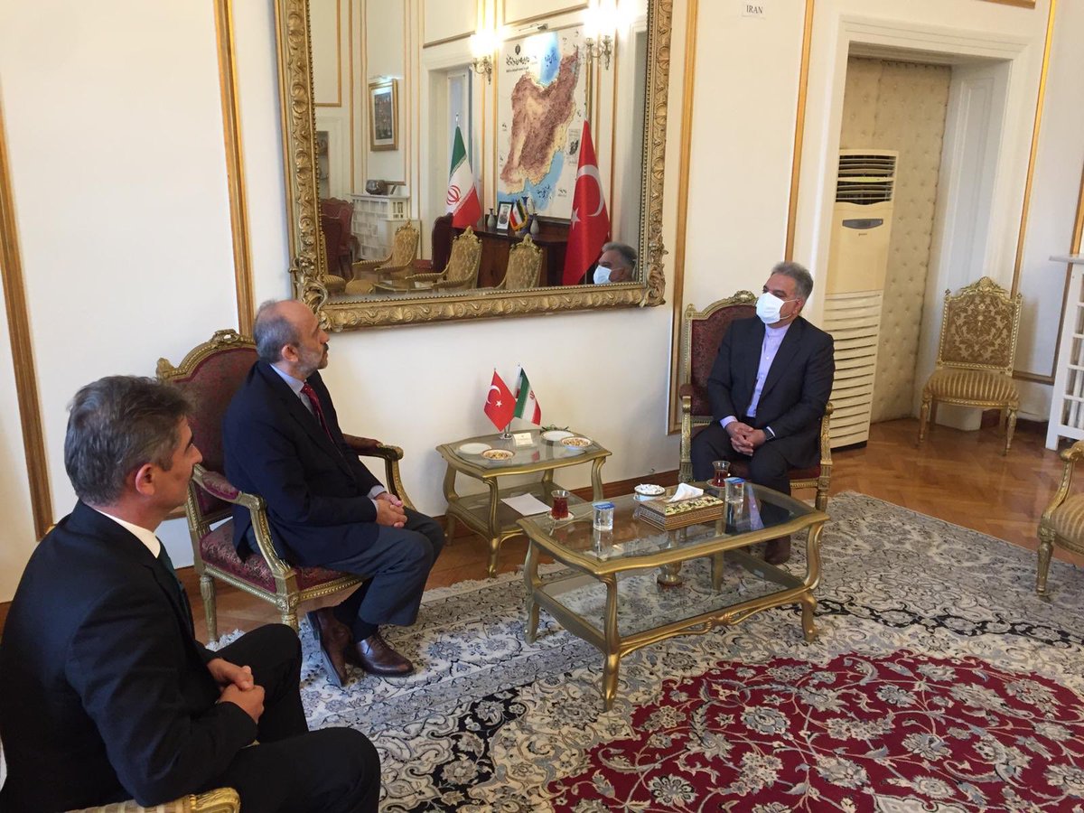 AnkaraScience's tweet photo. Also they have discussed about development in the fields of education and the status of Iranian students who are studying in Turkey. We thank to The Ambassador Mohammad Farazmand for their hospitality. #ankarabilimünversitesi
#ankarascienceuniversity https://t.co/sMlLETti1i