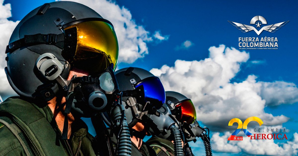 FuerzaAereaCol's tweet photo. El #COVID19 nos impidió marchar juntos, este año su @FuerzaAereaCol tiene la responsabilidad de desfilar por cada colombiano que hoy es un verdadero héroe.

¡Gracias Colombia!

#ColombiaHeroica #LaVictoriaEsDeTodos 
#MiFuerzaAérea🇨🇴 #LaFuerzadeUnaNación #20DeJulio https://t.co/b9YEJIZnwT