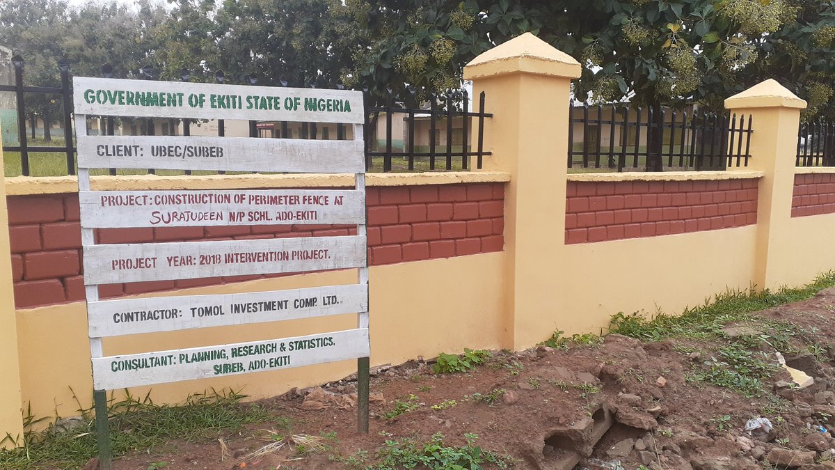 tosinsammy_s's tweet photo. The govt of Dr @kfayemi has built/constructed and renovated over 500 structures in both primary and secondary across the state. 
Kudos🔩👏
#Restoringourvalues 
#Jkfmeansbusiness https://t.co/DXfrrcscw6