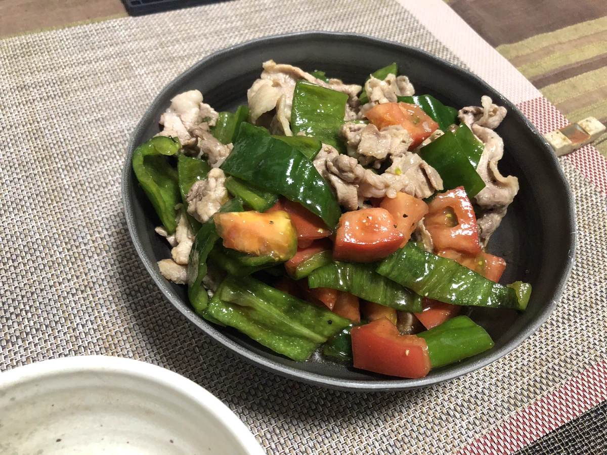 生のピーマンを美味しく頂く方法！！オイスターソースが決めて！！