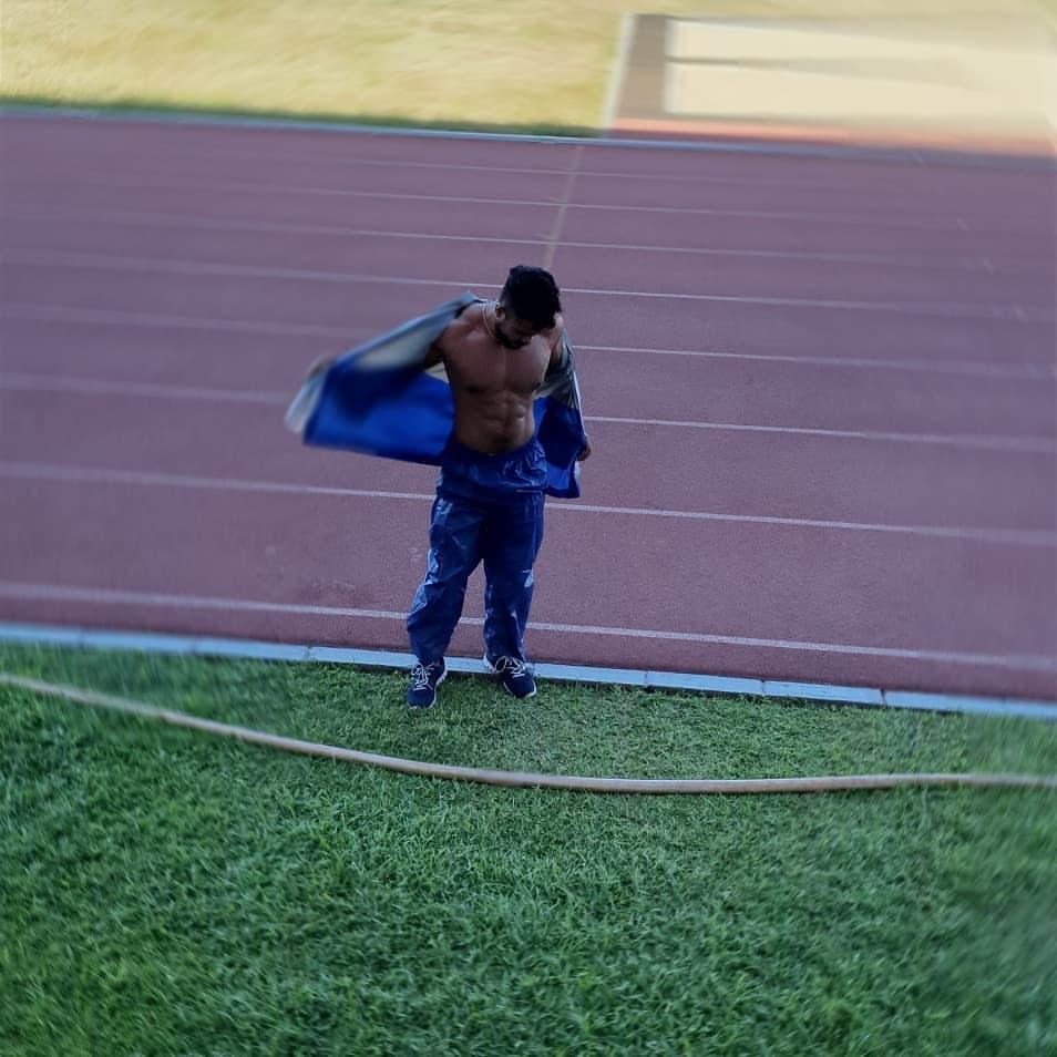 FerdyFranky's tweet photo. #bo #surabayacod #surabayabirahi #SURABAYAINCLUDED #surabayabokingan #pijatvitalitas #pijatsensual #pijatsurabaya #pijatpria #gym #trainer #gigolosurabaya #cowokpanggilan 
#escort #hotemusscle #Topsurabaya 
Wa 0811-3217-794 https://t.co/y0W6P2lDEx