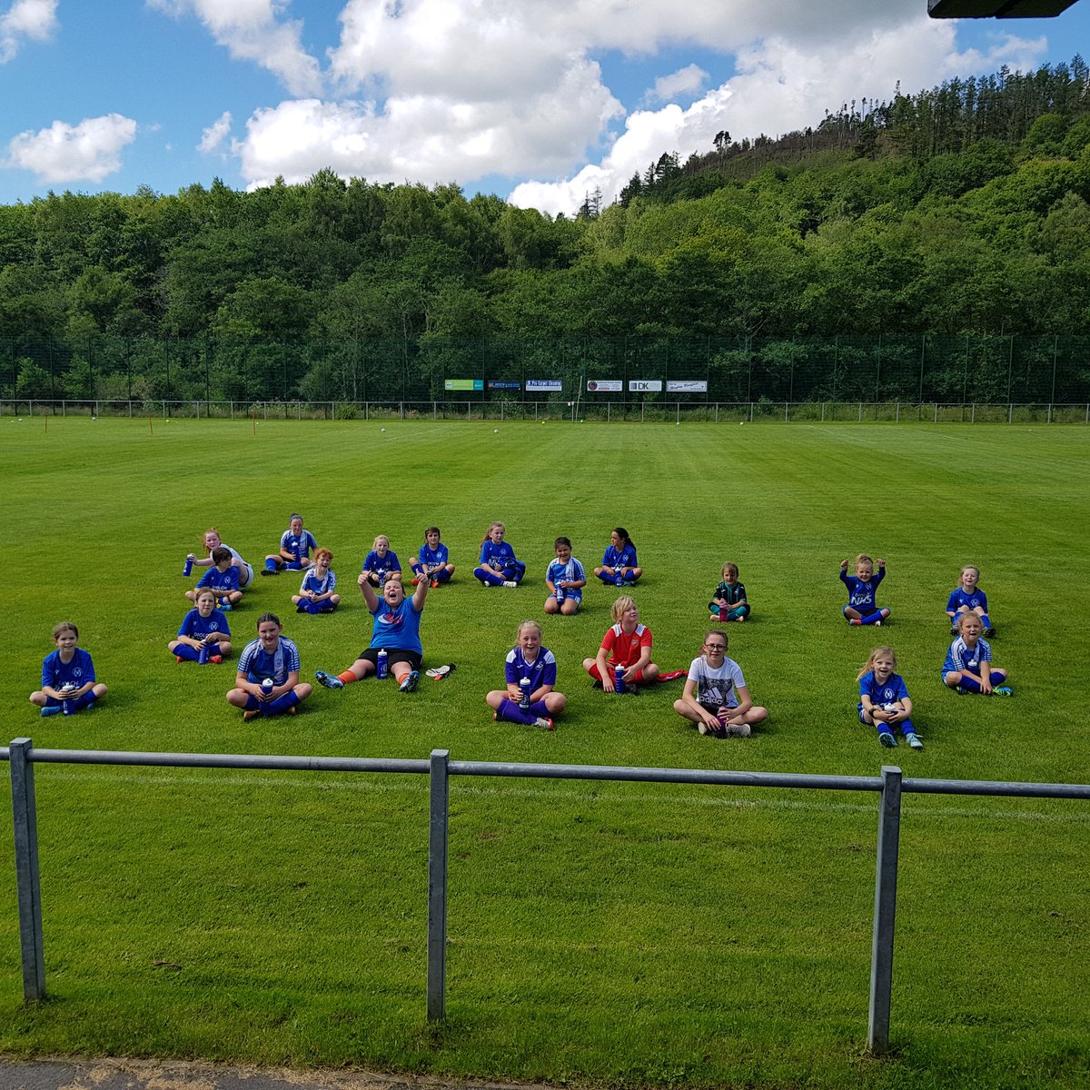 Cwm Wanderers Girls tweet media