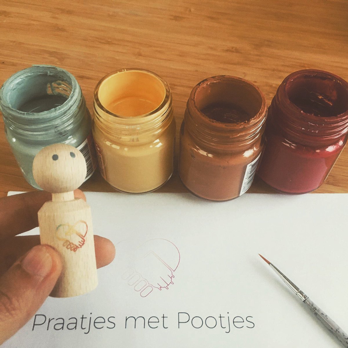 Er komt iets supertofs onze kant op😍 Jullie al een idee wat wij hiermee gaan doen?😏
#kindercoach #maatschappelijkwerk