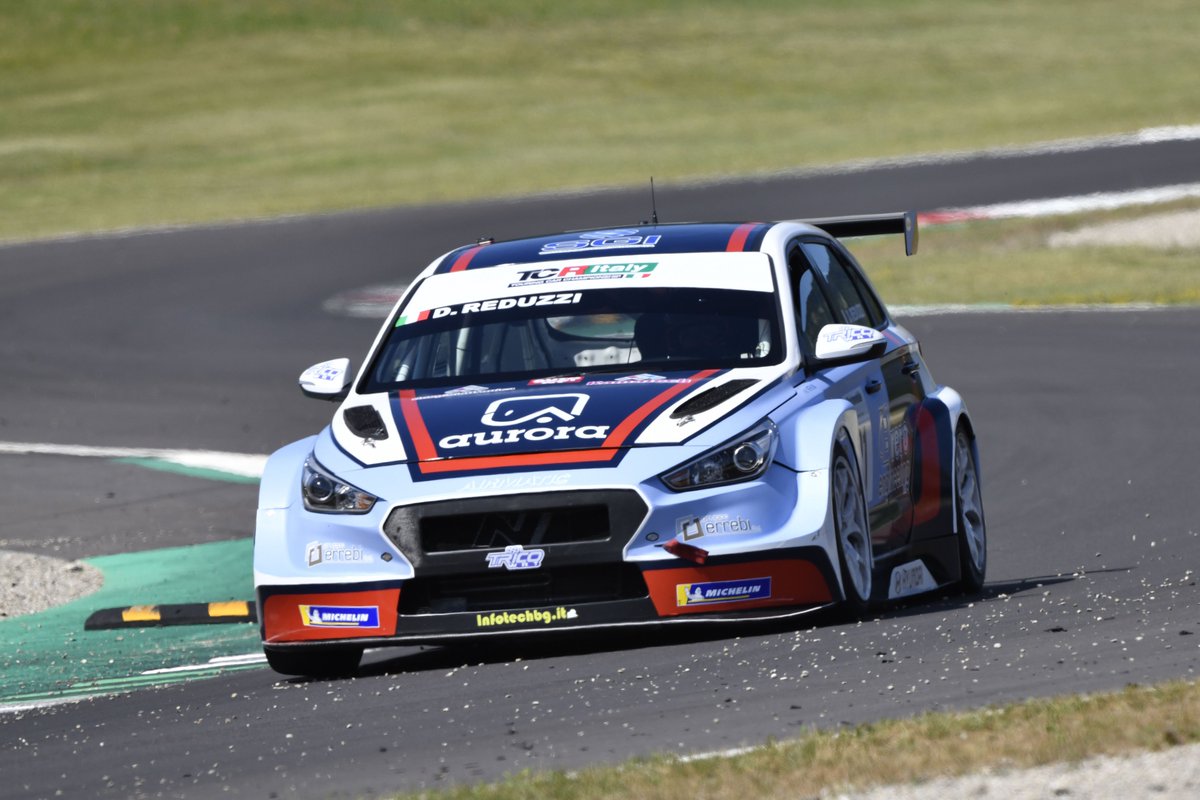 #TCR: 🍾 Damiano Reduzzi takes a first <a href="/TCRItaly/">TCR Italy e TCR DSG</a> win in his i30 N TCR in Race 2 at <a href="/MugelloCircuit/">Mugello Circuit</a>, leading four Hyundai drivers in the top six. <a href="/TeamTarget/">Target Competition</a> driver Marco Pellegrini takes a second podium of the weekend in 3rd.