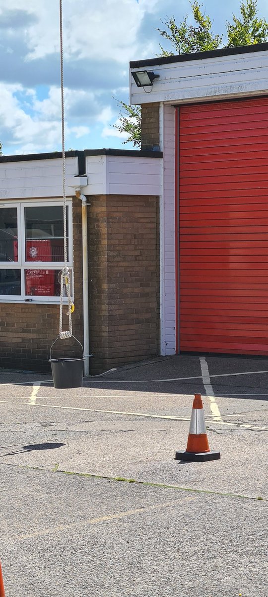 BarnstapleFireStation tweet media