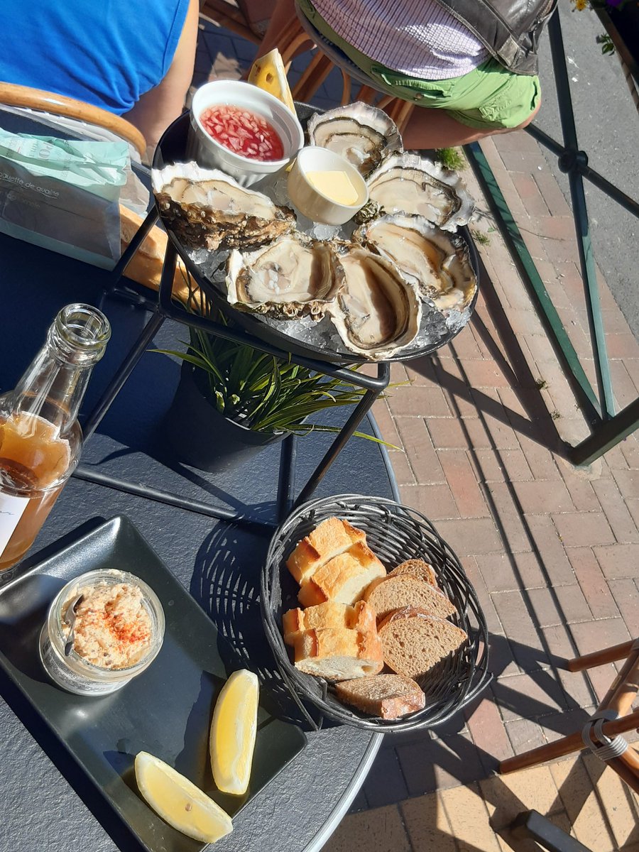DidiCelki's tweet photo. #Apéro très sympa, bon rapport #qualiteprix, une #adresse à retenir
#LaPerledIsigny https://t.co/YS3moCBx3Y