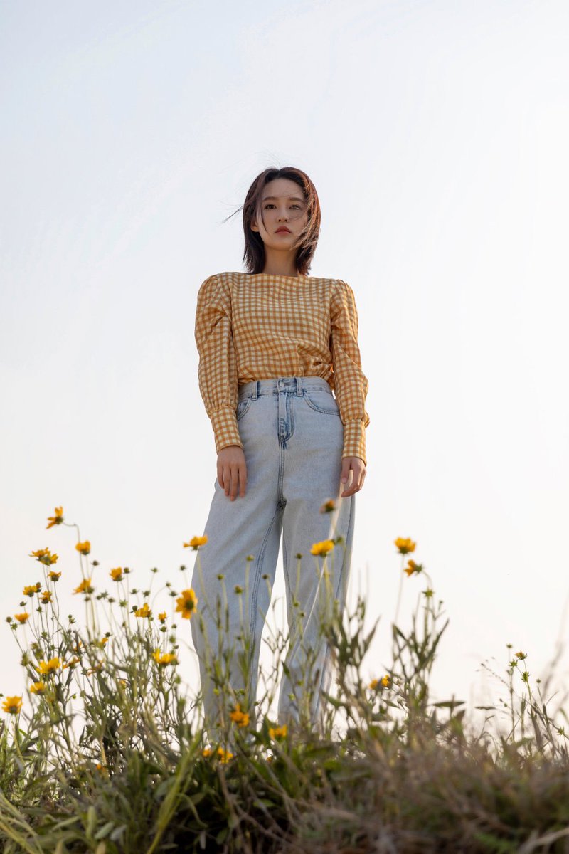 liqins_'s tweet photo. 200719 #liqin #李沁⋆ studio weibo update

❝ qin inventory｜a little orange in the galaxy of the blue skies 🍊​❞ https://t.co/SAHEJTvxrb