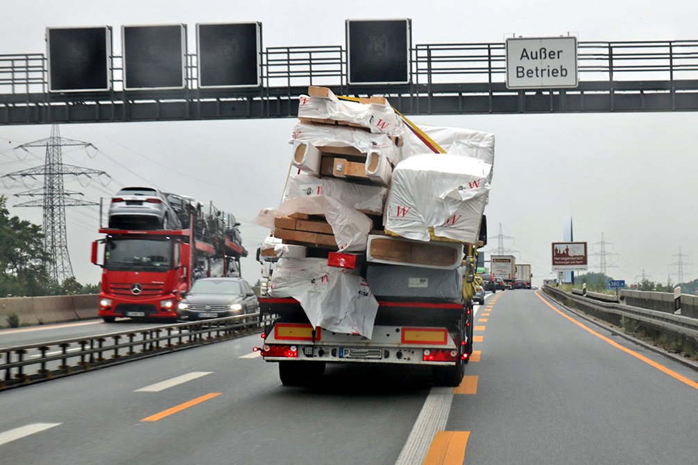 MaderTransporte's tweet photo. #LkwFahrer betrunken, ohne gültigen #Führerschein!
Und die #Ladungssicherung?
- von unserer Facebookseite - https://t.co/JuvtSPmVhk