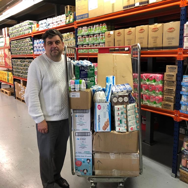 ICHHDUBLIN's tweet photo. Thank you so much our friends in the Hygiene Bank for their donation of toiletries and PPE equipment that Ciara dropped in to our warehouse during the week.
If you can donate PPE or toiletries you can contact us on info@ichh.ie or 01-8881804.
#sundayvibes #PPEDONATION https://t.co/mdwbJcfd72