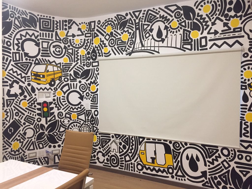 penieltheartist's tweet image. While you’re tweeting about Pastor Adeboye, forget about August Alsina and Jada for a moment and help a brother.

I painted this. Freehand.

Kindly RT this.
My next costumer is on your TL. 🤲🏽
We might as well get entangled in a project. 😌❤️ #entanglement