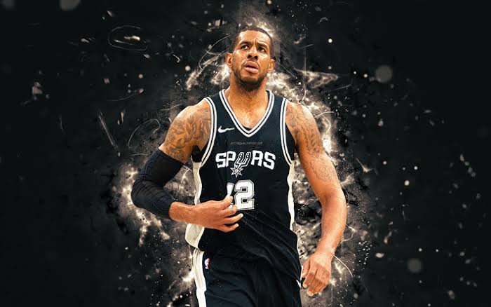 Happy 35th birthday Big bad LaMarcus Aldridge... 