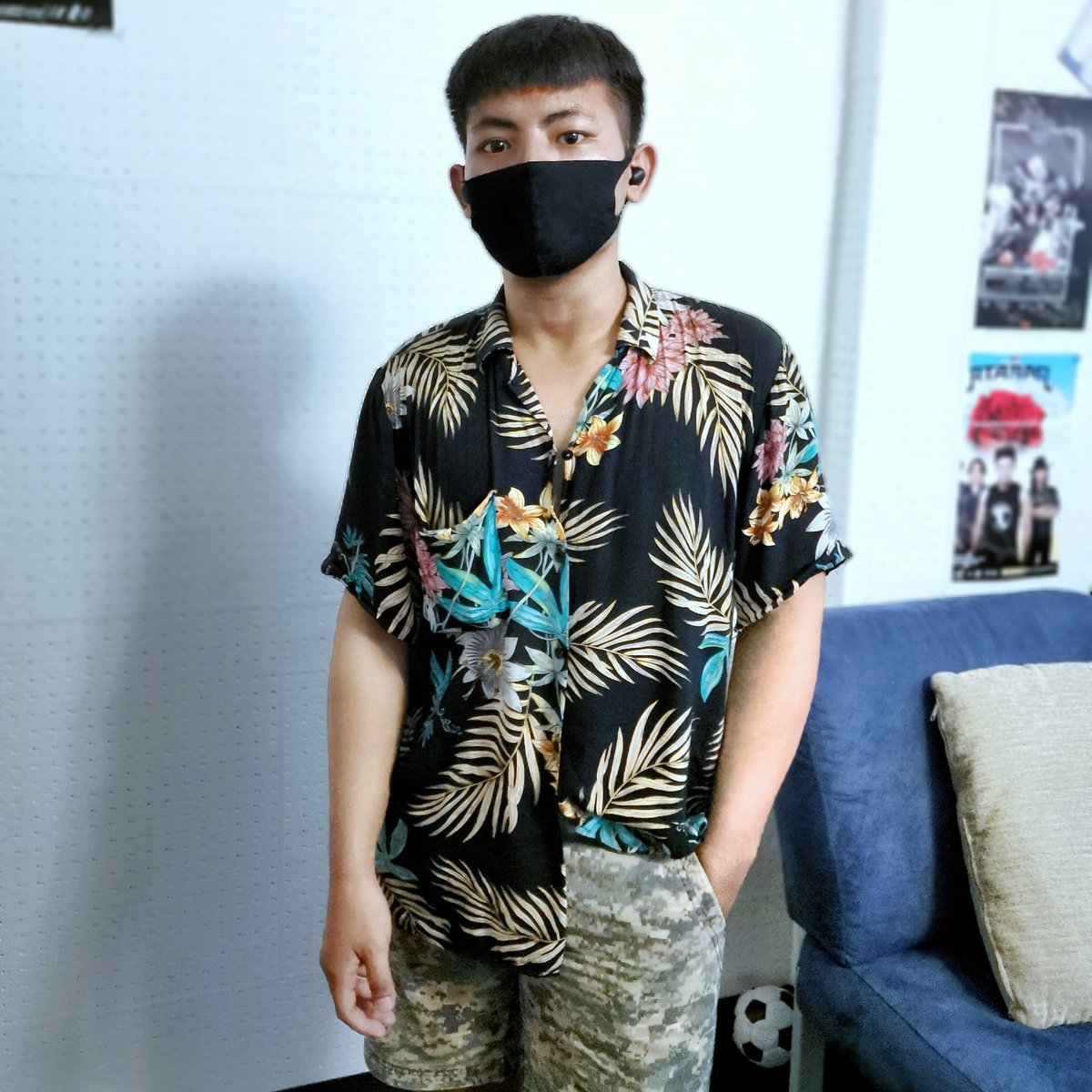 C4MP8 tweet picture