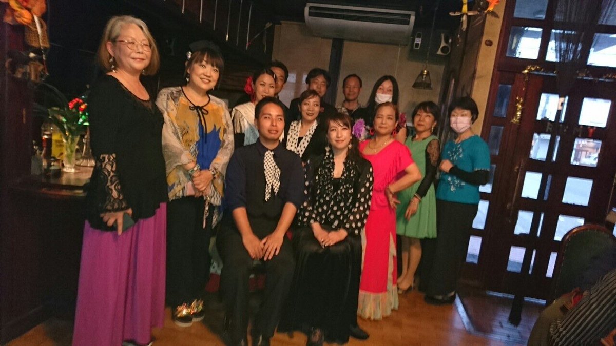 LaFlamenco's tweet photo. 加古川のレミーさんでフラメンコライブ❣️楽しかった😊ありがとうございました。
https://t.co/c2p9MfYqVp https://t.co/aqs2TJRB8U