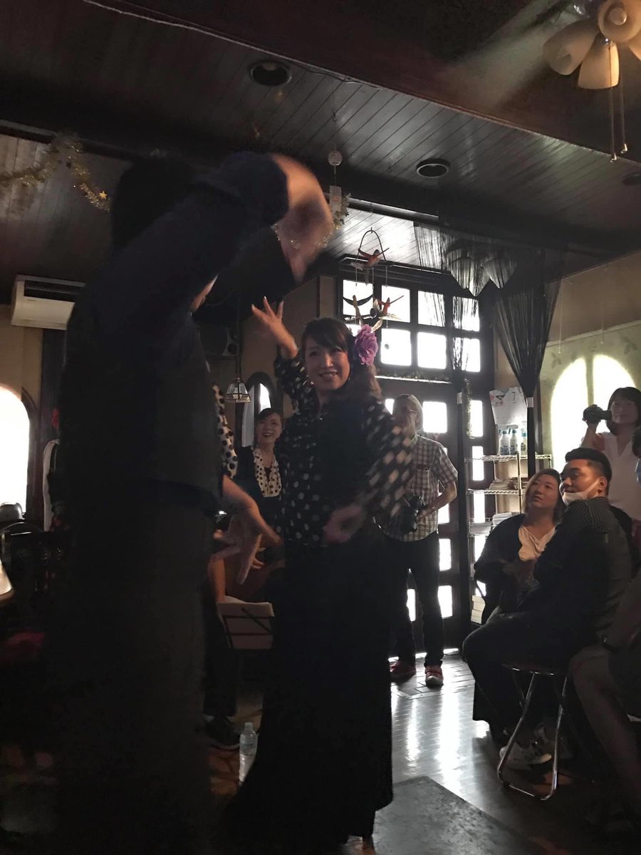 LaFlamenco's tweet photo. 加古川のレミーさんでフラメンコライブ❣️楽しかった😊ありがとうございました。
https://t.co/c2p9MfYqVp https://t.co/aqs2TJRB8U