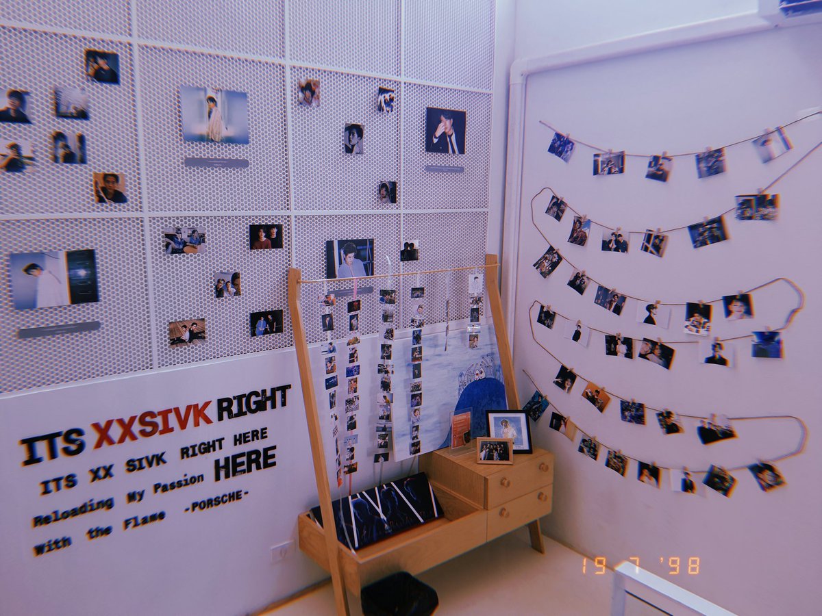 sgtlamppp's tweet photo. ในที่สุดก็ครบจนได้ สามแกลของต้าวความรัก🖤

#XXSIVK 
#PorscheIsOurPalette 
#PorscheBDAY22nd https://t.co/y9XSzzlvcZ