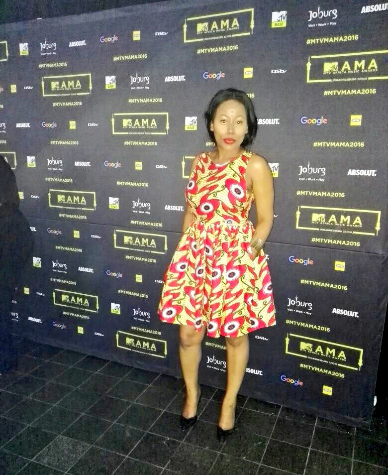 MandisaFashion's tweet photo. Suzishintsha to fit the fashion...shintsha i fashion to fit u. #MMDesigns is open for business. DM to place an order. https://t.co/IJfNaGYmVg
