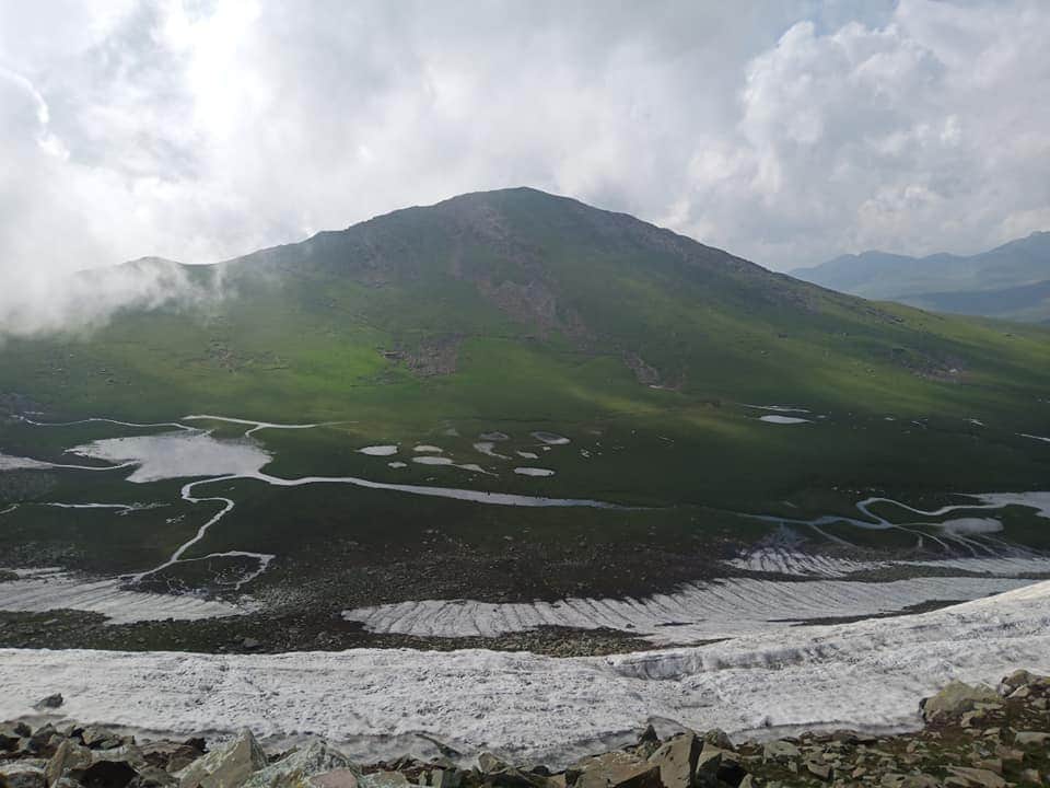 ARIFQUR10278306's tweet photo. 6 (Chay) Sari Marag between #Jang Wali Marag and #Satee Marag (Pir Panjal). https://t.co/bEL7k52oEj