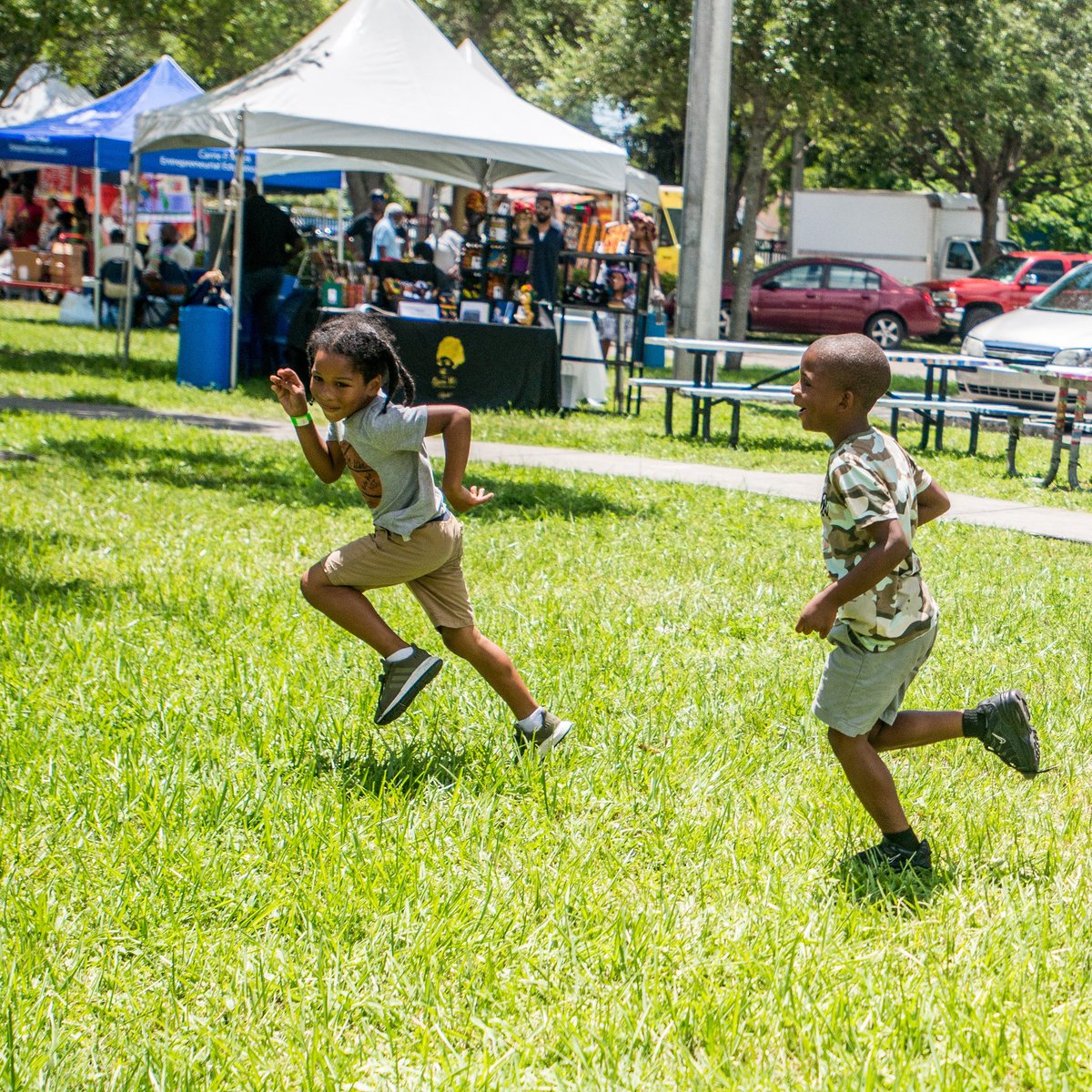 ReadsCity's tweet photo. On July 19, 2019, the first installment of #LibertyCityReads took place @ahcacmiami. Today we celebrate and give thanks. Today is #LibertyCityReadsDay in #MiamiDadeCounty. Our work is not done. Be sure to register for #LCRF2020 by clicking the link in the bio. #bookfest https://t.co/pcGDEuPVfw