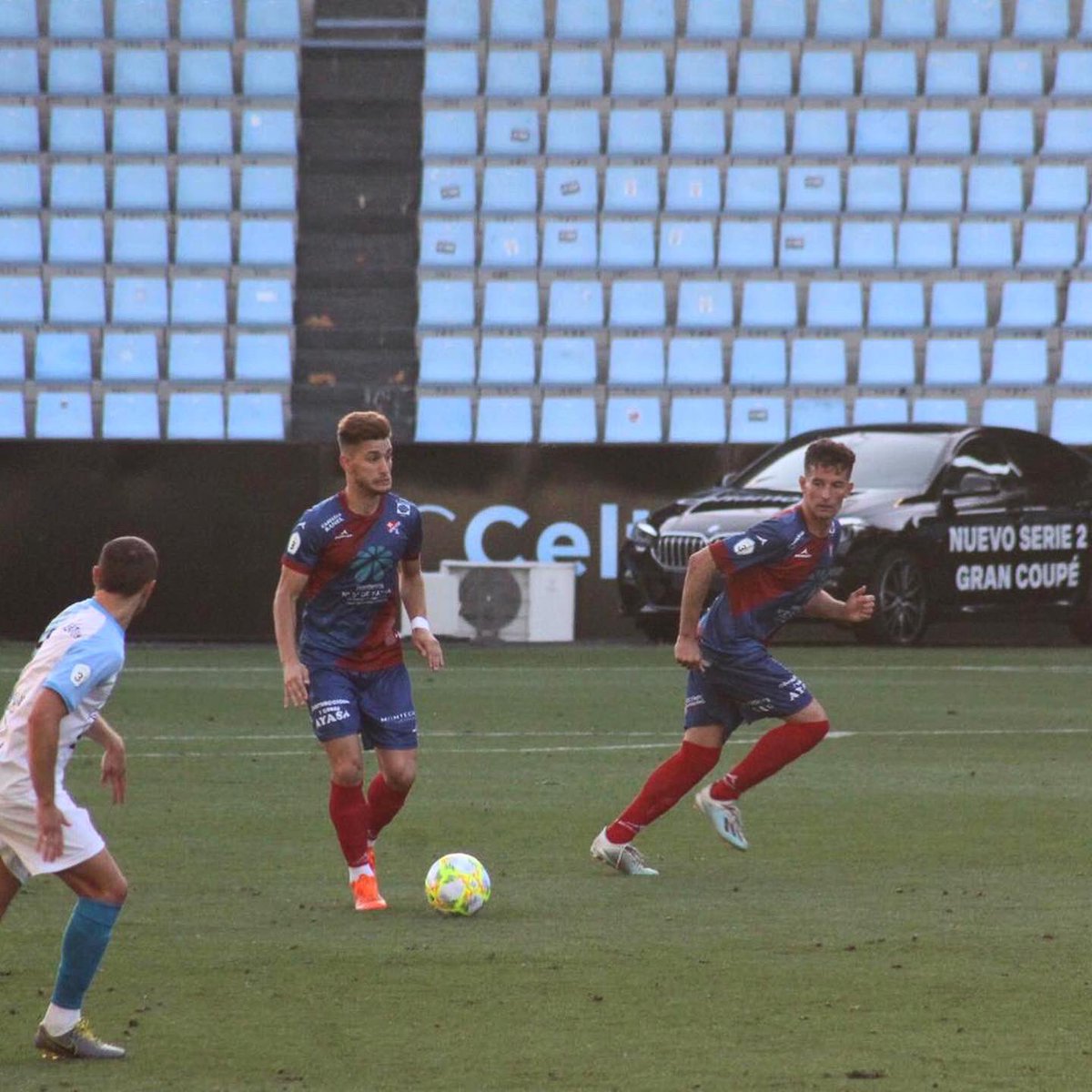 _GouveiaCaique's tweet photo. Fin de una temporada distinta y también muy bonita. No se pudo ascender pero hemos luchado hasta el final.
Gracias al club, a la afición y a todos que formaron parte de ese camino! 🔴🔵 #imoss @CDBarco https://t.co/etnVt79mPZ