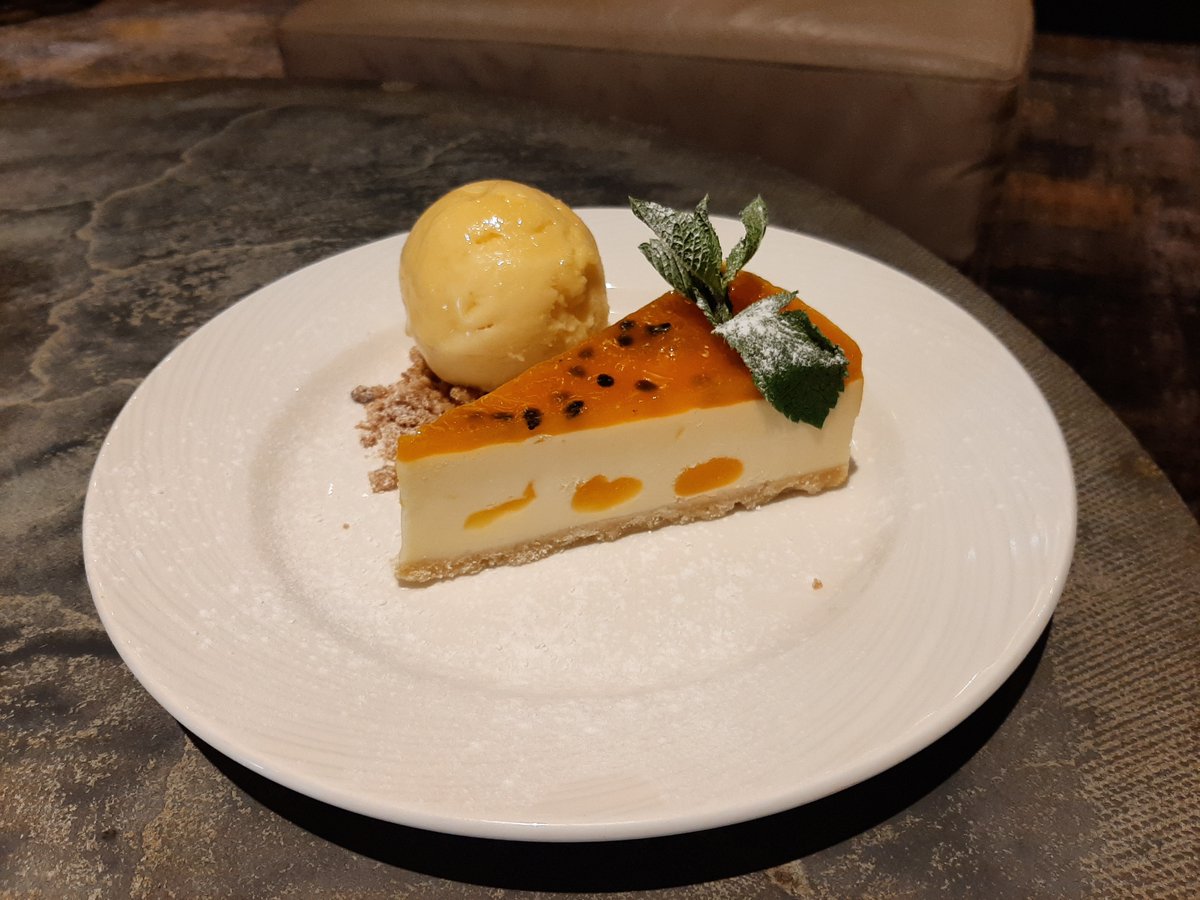 chitzolife's tweet photo. We had a fantastic meal at the @BWWindmillHotel this week
The food and service was really good and will definitely be returning!
#chitzo #windmill #hotel #coventry #bestwesternhotel #bestwesternplus #golf #spa #food #foodie #drink #wine https://t.co/5Co0pWTz5p