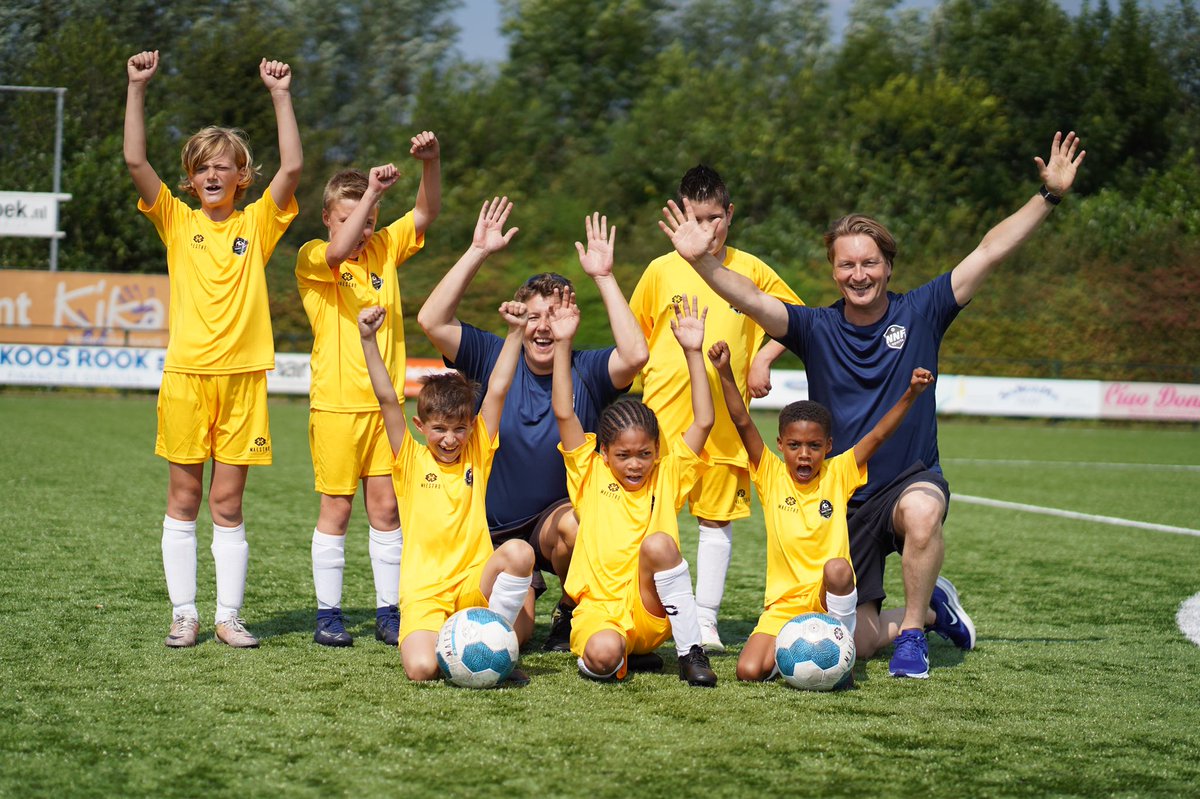 NNF_Sports's tweet photo. Na een heerlijke 1e toernooidag zijn wij inmiddels alweer bezig met het laatste deel van de laatste dag. In de tussentijd delen wij ook weer wat leuke foto’s van gisteren. Uiteraard komen hier nog veel meer van! https://t.co/DlmPJXb2n0