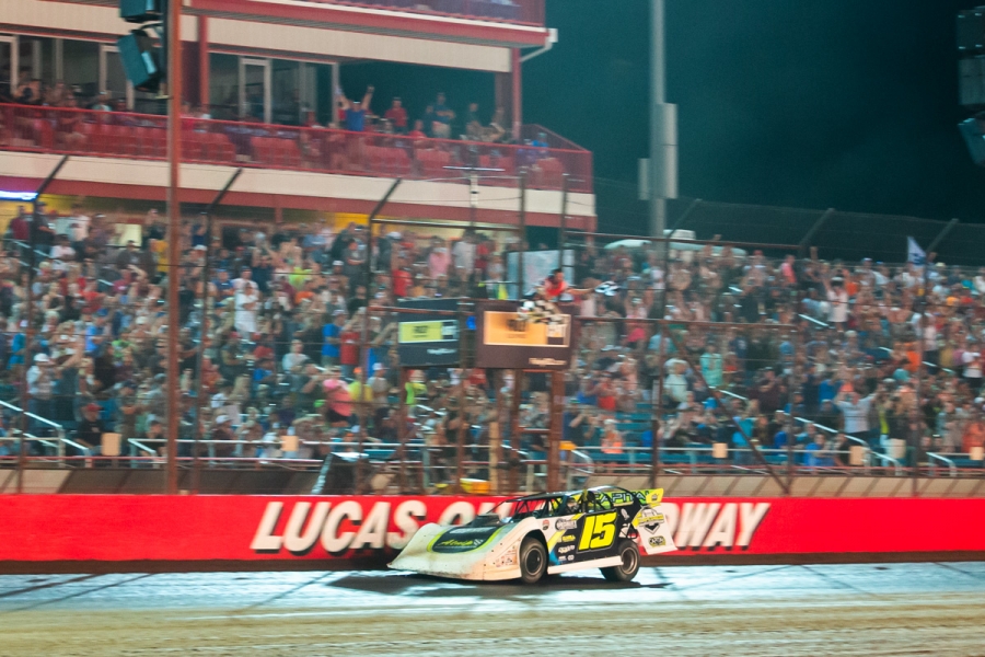 .<a href="/PaytonLooney15/">Payton Looney</a> scored the biggest win of his career Saturday night at the Show-Me 100. We have all the highlights, post-race reactions, photos, and more at DirtonDirt! — dirtondirt.com/catchall.php

(📸 Heath Lawson)