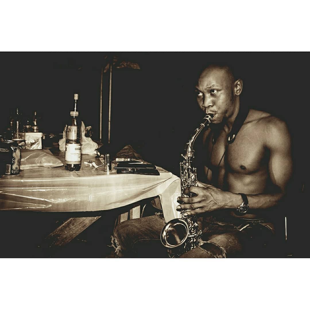 Egypt80Band's tweet photo. ỌMỌ TÍ ẸKÙN BÁ BÍ...
.
PEÑABLANCA, CHILE, 2016... SHOTS, COURTESY OF #EMECORRIAL @A_VISUAL ...GRAÇIAS.
.
.
#SeunKuti #FelaKuti #Egypt80 #Egypt80Band #Ajasco #DavidObanyedo #GbengaAlade #Chile #Santiago #santiagochile #peñablanca #EveryBodySayYeahYeah
@RealSeunKuti https://t.co/DpjqmfQ1RT