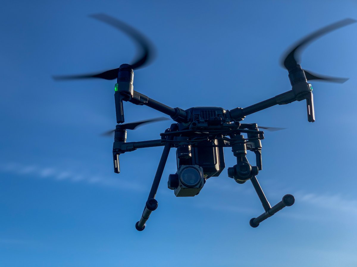ROAVR_UAS's tweet photo. A little bit of testing... blue skies 🌅🎬😄☀😍
.
.
.
#scotland #film #drone #aerialfilming #roavr #instascotland #dji #djiM210 TBC https://t.co/sJ90qHk89t