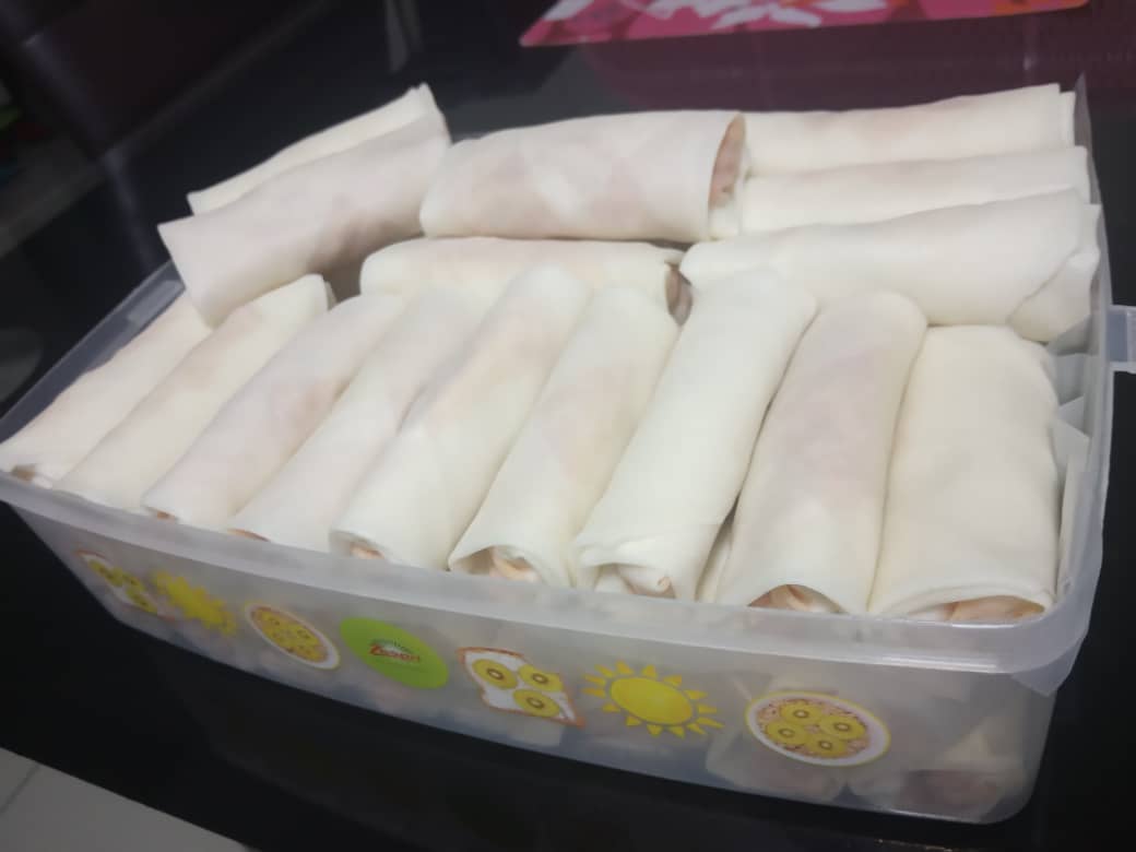PopiaF's tweet photo. Ready for tomorrow's orderr💪

Mari sesiapa yg nak merasa popia ayam cheezy², boleh dm

COD area bukit jelutong,shah alam dan berdekatan ya. Harga cod mengikut kawasan😊 https://t.co/iA9kuLGYsO