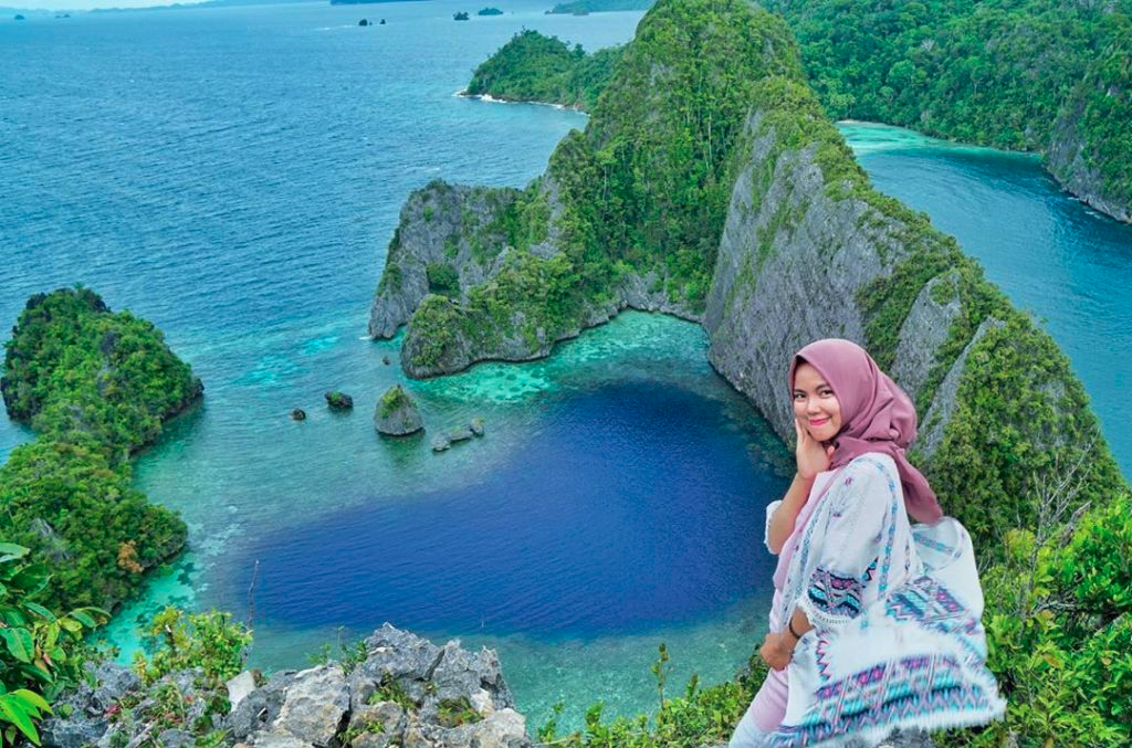 PesonaWisata1 #programfolback <a href="/TheArieAir/">Arie Dirgantara</a> yuk ramein FB,
<a href="/denni_loyz/">DENNI LOYZ</a> 
@tjhinfar21 
<a href="/wiwikherma/">Wiwik Hermawati</a> 
<a href="/DSutiyanti/">Dwie</a> 
<a href="/Lima8Satu/">Limalapa</a> 
@BintangKirara
@alphabetaCUBE
<a href="/TehUbed/">Cebby NKRI 🇲🇨</a>
<a href="/omgussur/">ً</a>
<a href="/naibaragas/">Naibaragas</a>
@arjuna_nggombal
<a href="/Bakoto7/">Bakoto</a>
<a href="/AyaKentTIME/">Aya & Kent TIME</a>
<a href="/AriestaRiico_/">Arries</a>
@kang_mul29
@PresidenLUCU 
FB, RT, LIKE