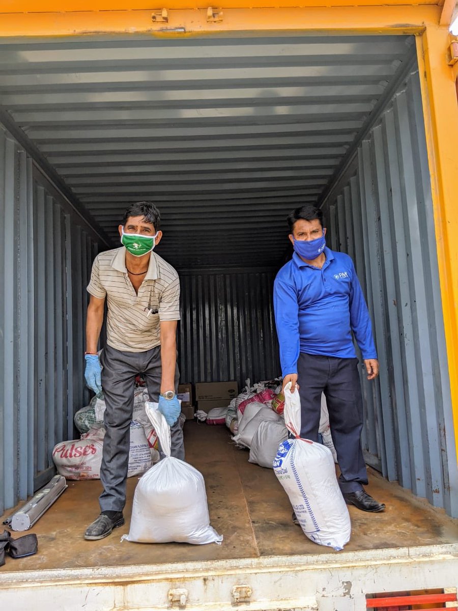 rha_india's tweet photo. Together, for one goal - Serving 30 Million meals!

Having our back, @Pmrelocations continues to provide their support in the largest #covid fight against #hunger! 

If you also want to lend a hand, join us at https://t.co/pfM3CYTo1N 

#RHA #InThisTogether #OneTeam #CovidWarriors https://t.co/aYglUx35gR