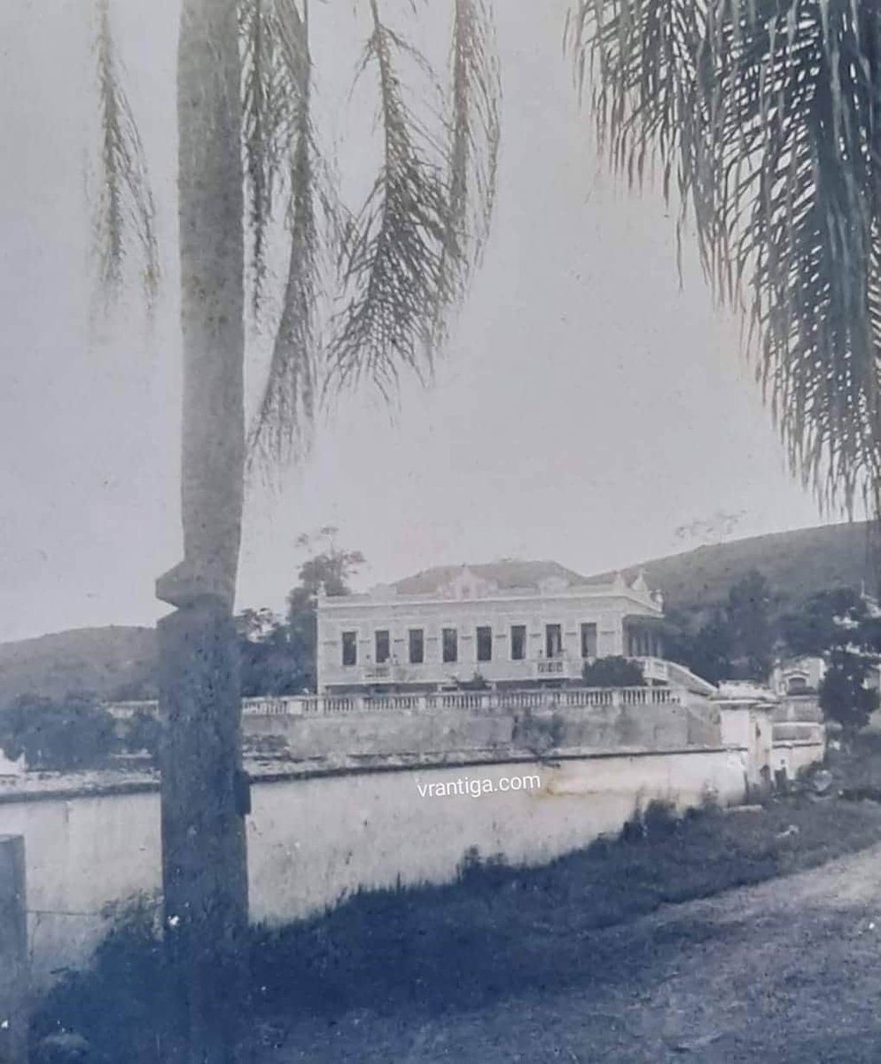 vrantiga's tweet photo. Foto rara de 1932 do atual "Casarão", antiga Fazenda Volta Redonda 
#voltaredonda #Historia
#fazendassulfluminense https://t.co/xibGc1hRnE