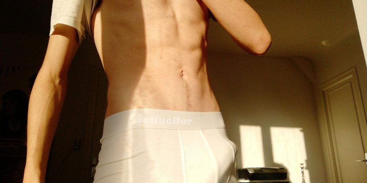 CtLucifer's tweet photo. Not new to #nsfw twitter
I was @NeedyDdy, this is my new acc 👉👈
I need new mutuals just rt or like to become mutuals 🥺

- I'm Lucie 
- 20
- big switch 
- they, he, she
- French but i speak English https://t.co/8LxfgUbMAK