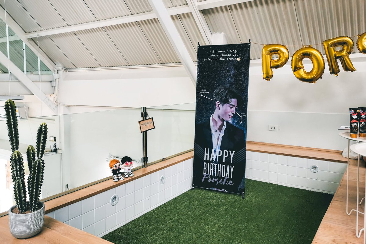 Nnnnntnksl's tweet photo. แกลน่ารักมากกกกกก ก.ล้านตัว🖤

#XXSIVK 
#PorscheIsOurPalette 
#PorscheBDAY22nd https://t.co/3qkRlXwGtB
