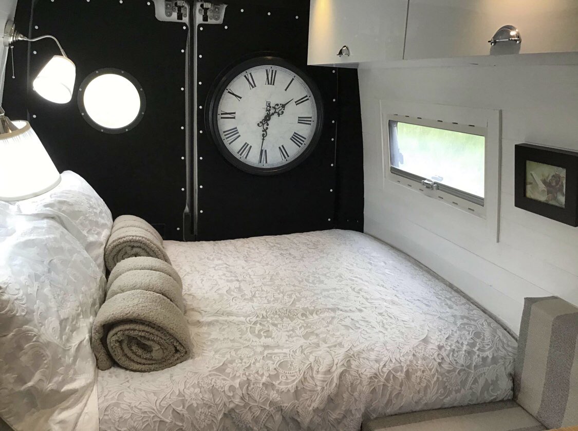 immegmchugh's tweet photo. Hold the PHONE my mum bought a van and did it up in the inside and holy shit it’s nicer than my gaf!!!!! https://t.co/UHYEqGVGVp