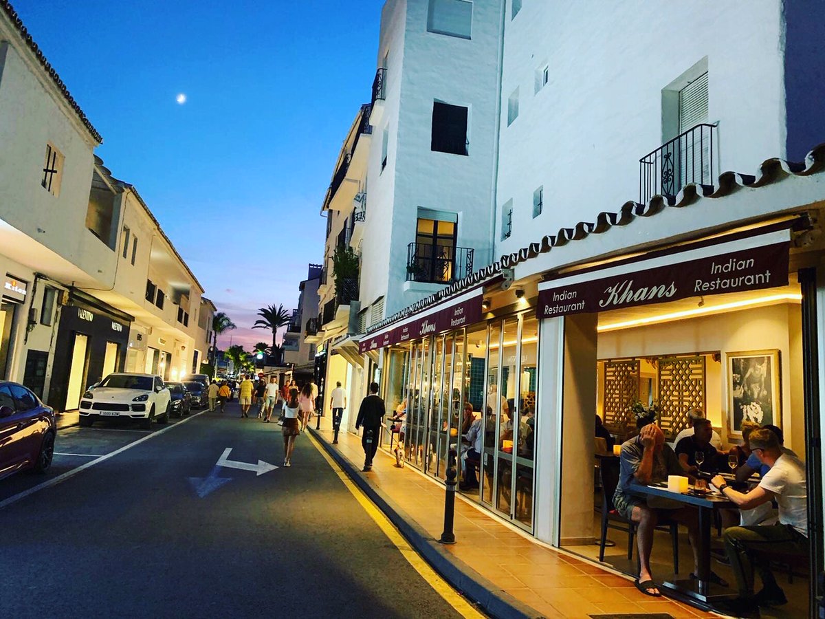 KhansBanus's tweet photo. UPDATE: We are open everyday for dinner from 7pm util late. We temporarily won't be opening  at lunchtime but do get in touch for reservations on (34) 952814371. See you soon https://t.co/b7JG3dtpV7