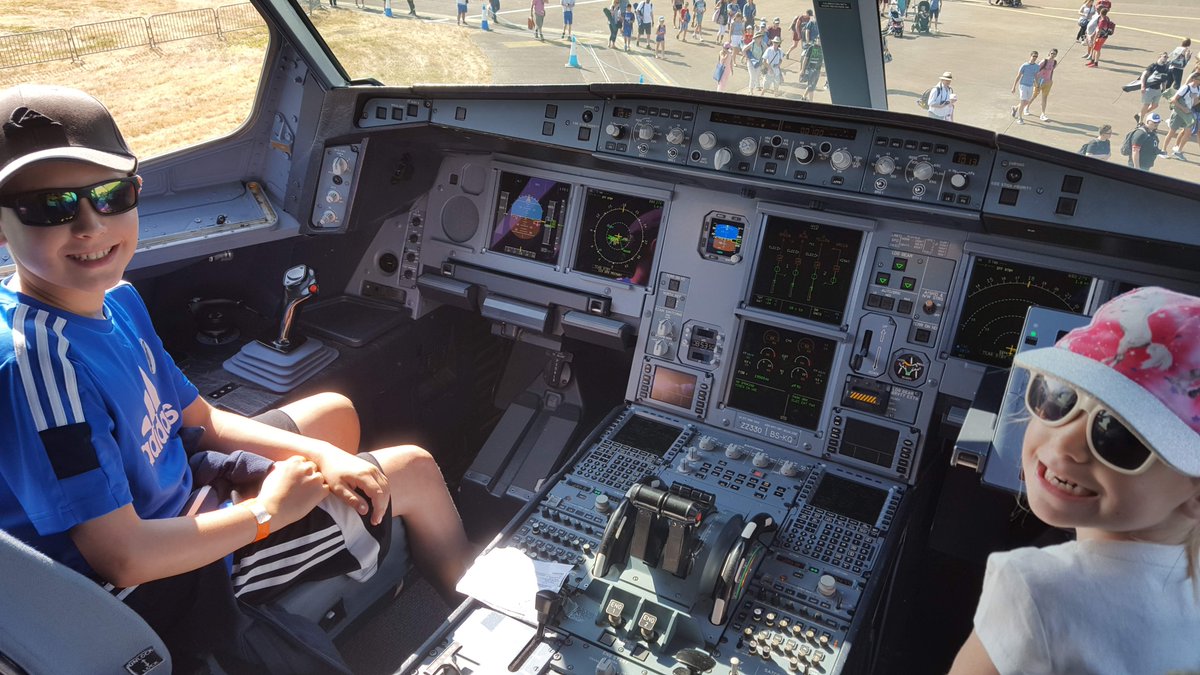 GriffterUk's tweet photo. Yay! this photo got featured in the virtual @airtattoo 
@DragonOneDesign competition. Woop woop! #VirtualAirTattoo #WINNER https://t.co/W90A086c1O