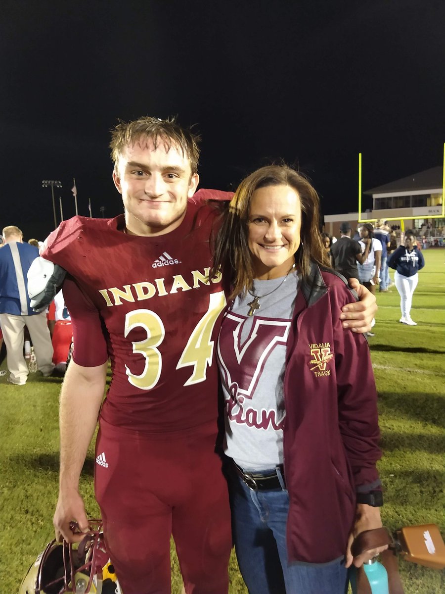 Mandy Godbee tweet media