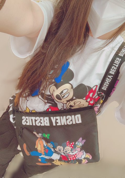 どーも ウカレポンチありちゅん参上❤︎ いぱーい戦利品げと〜💙💚💜❤️ https://t.co/gU3BZ8muFo<a href="/tag/iloveyou"class="tags"><span>#iloveyou</span></a><a href="/tag/birthday"class="tags"><span>#birthday</span></a><a href="/tag/happybirthday"class="tags"><span>#happybirthday</span></a><a href="/tag/pug"class="tags"><span>#pug</span></a><a href="/tag/1st"class="tags"><span>#1st</span></a><a href="/tag/%E9%BB%92%E3%83%91%E3%82%B0"class="tags"><span>#黒パグ</span></a>