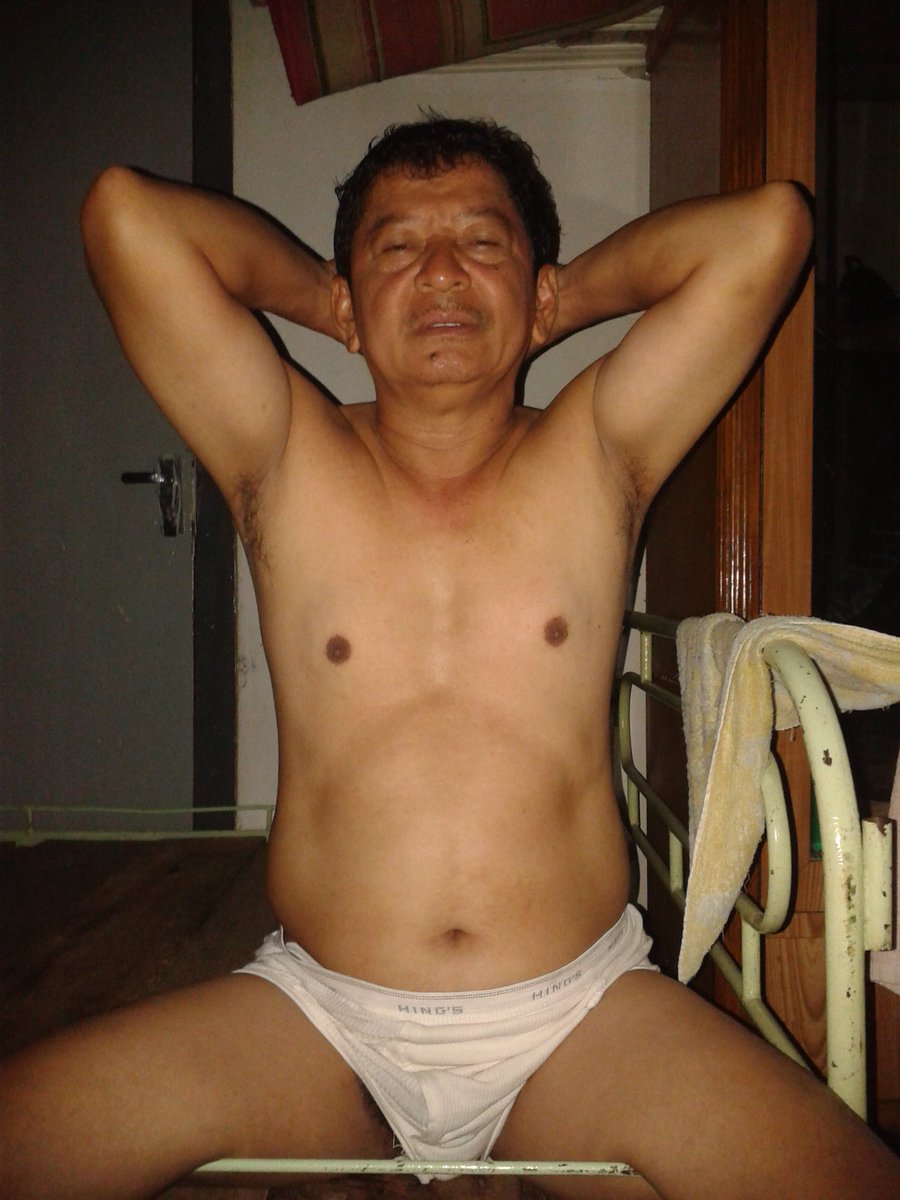 Harapan Tak Berkesudahan 
Impian yang menyakitkan
Cinta Yang Semu
Terkadang berbalas Makian

Aku hanya ingin mencintai
Aku hanya ingin sebuah kesempatan

Meski Dunia Kita Hanya Tentang Birahi
Bukan Kesetiaan 😥

Suara Hati : Yang Tersakiti