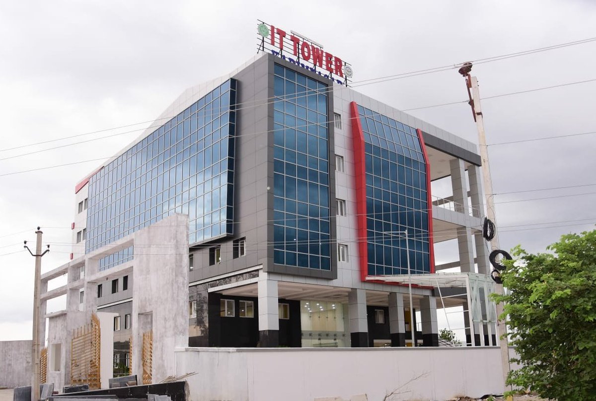 KTR_News's tweet photo. Stage is all set for inauguration of the Karimnagar IT tower. About 3,600 youths would get employment &amp; 80% of the jobs would be filled with people from Karimnagar and its neighboring districts. 26 companies have approached the government to set up their units in the IT Tower. https://t.co/Eaw9DAol03