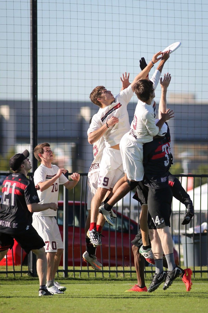 touchdowndillon's tweet photo. Max doesn’t really do twitter but if he got a follower for every tall person that he’s put the roofwork on he’d have more than @theSPIKEZILLA and @livelaughlime combined.

https://t.co/6F3t6OrkX4

$65 for an m thorne black and you get the bunnies. Auction ends tonight. https://t.co/c98E7w3IfQ