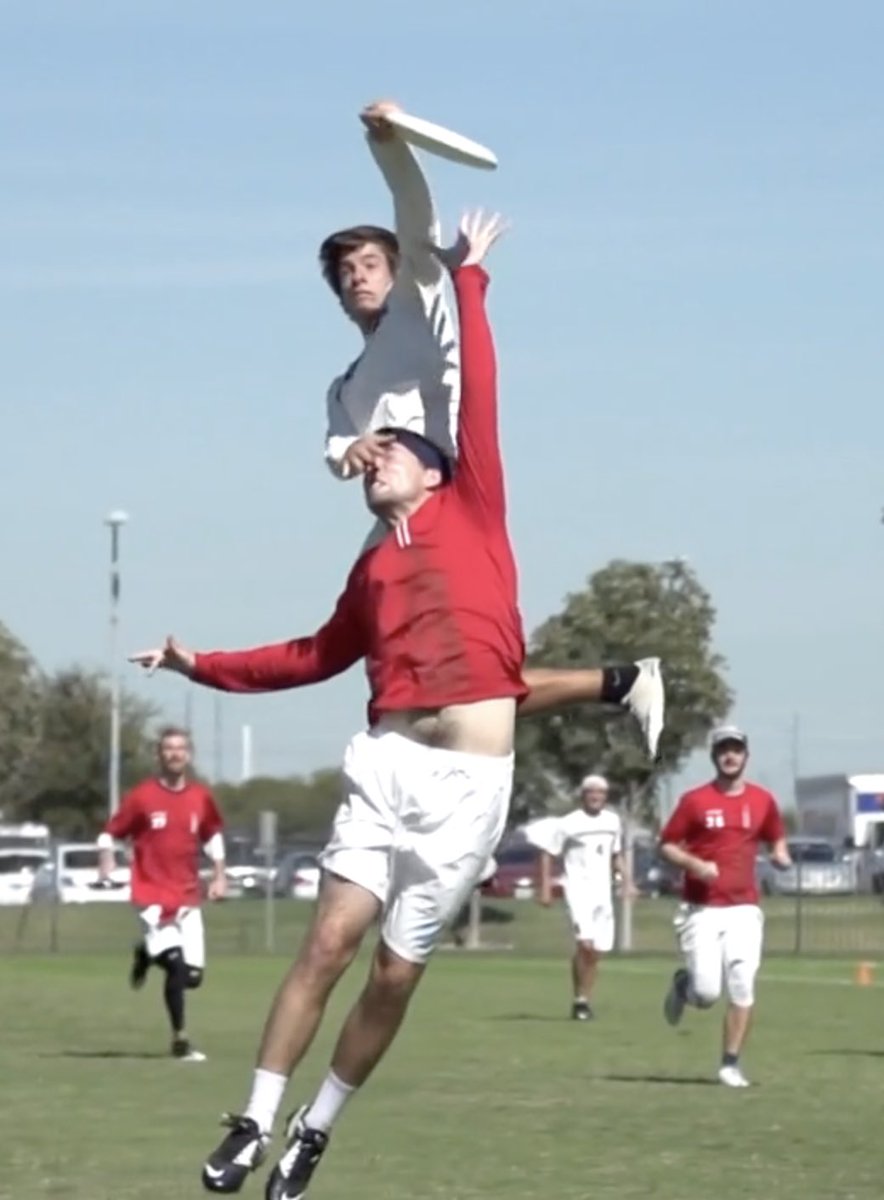 touchdowndillon's tweet photo. Max doesn’t really do twitter but if he got a follower for every tall person that he’s put the roofwork on he’d have more than @theSPIKEZILLA and @livelaughlime combined.

https://t.co/6F3t6OrkX4

$65 for an m thorne black and you get the bunnies. Auction ends tonight. https://t.co/c98E7w3IfQ