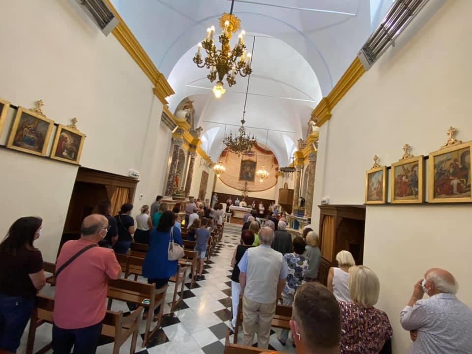 AnaisTosel's tweet photo. C’est un week-end de festivités et de traditions qui s’achève à #falicon ! Le concours de Pétanque, la messe dédiée à Notre Dame du Mont Carmel et le festin... Événement réussi pour le comité des fêtes ! 🥳 

Un juste équilibre entre tradition et animation. Notre village vit ! https://t.co/fg2YBJvcbj