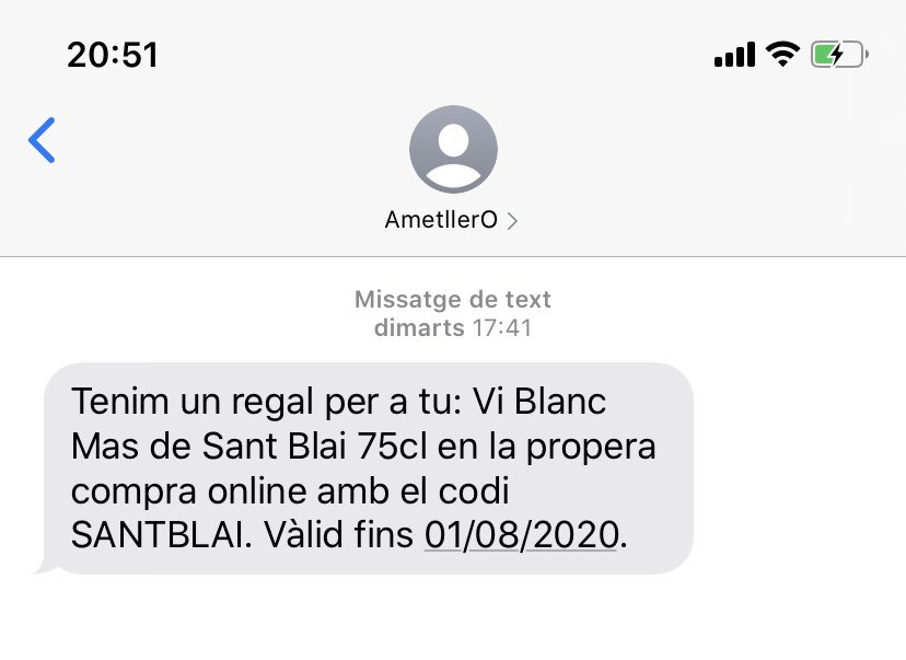 annafuer's tweet photo. Hola @AmetllerOrigen - cobreu 1€ per una ampolla de vi “de regal”? 🧐😒 https://t.co/mDXlnAJ05k