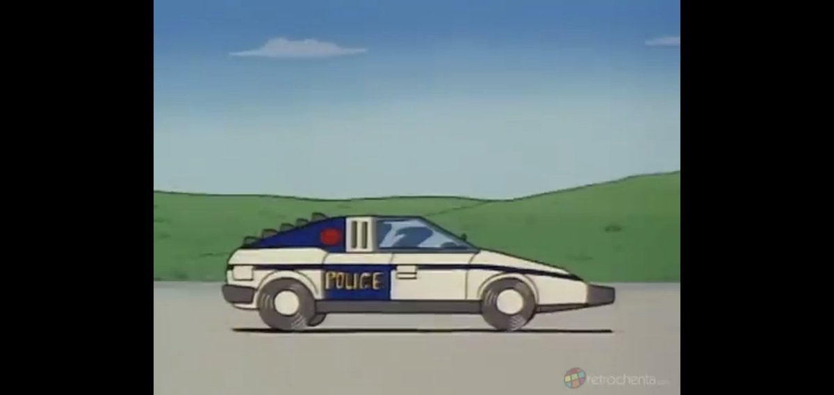 davidsempere's tweet photo. @escolano Ojo que el coche de policía me ha recordado a un Delorean, con ese morro alargado y el detalle de los paneles en el cristal trasero 😂 https://t.co/VzMilDdSaY