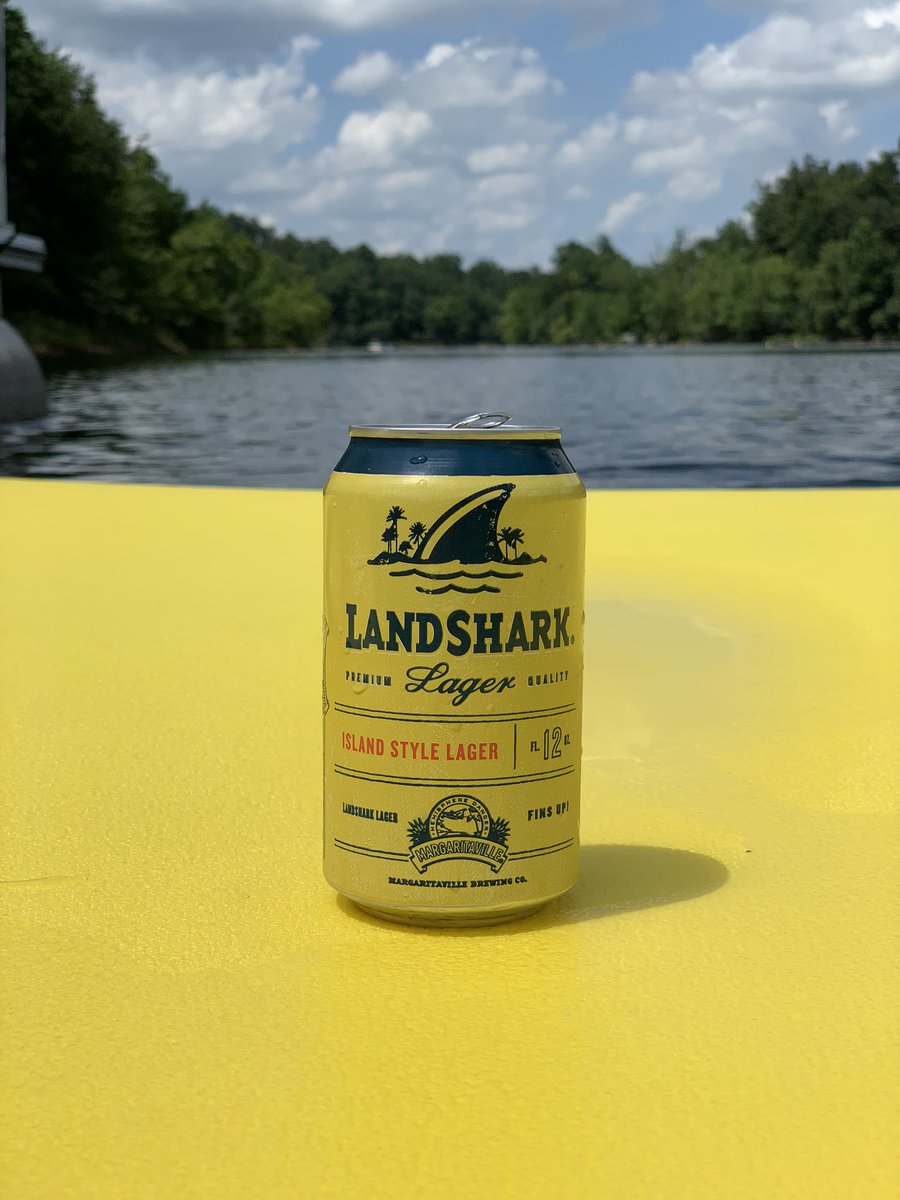 TullyMars414's tweet photo. Something about the lake and @landsharklager that takes me to that one particular harbor #LetsBeach #Margaritaville #NorthFork #KyforKy #RoughRiverLake https://t.co/lSfJPdXkk4