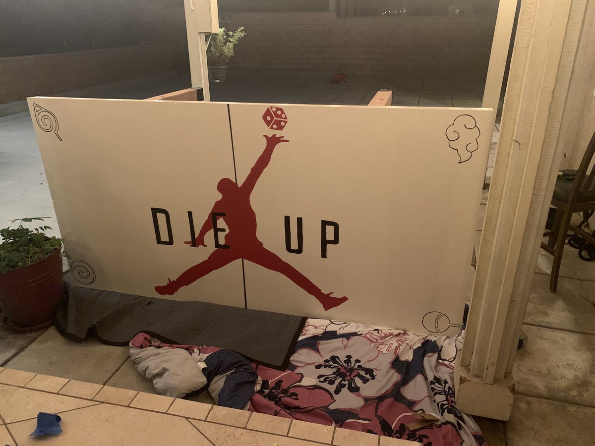 BIGPAPIIJOEE's tweet photo. Our little summer project 🎲👑 #DieUp https://t.co/5WzRjLNIdx